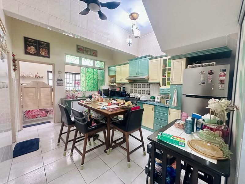2-storey Terraced House for Sale in Taman Daya (Johor Bahru) - Anson Chua - Kitchen - PropertyGuru.com.my