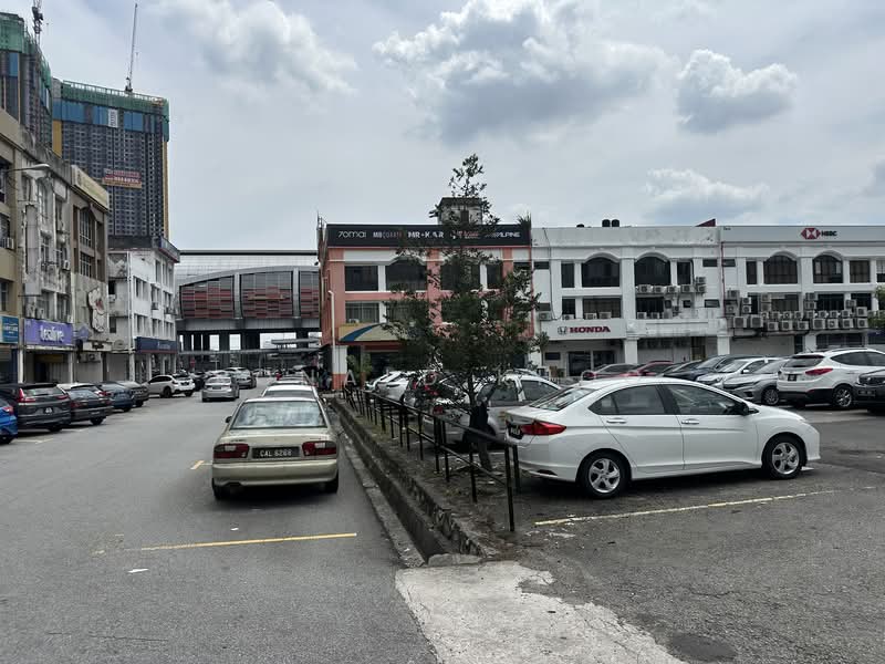 Shop for Sale in BANDAR PUCHONG JAYA (Puchong) - Ronald Khoo - Exterior - PropertyGuru.com.my