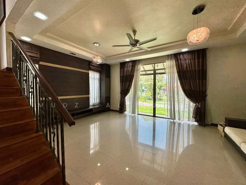 Bungalow for Sale in Setia Eco Park (Setia Alam) - Mudz Salahuddin - Living Room - PropertyGuru.com.my