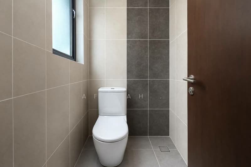 Rumah Berkembar untuk Disewa di Cyberjaya (Selangor) - Afiqah . - Bathroom - PropertyGuru.com.my