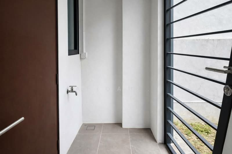 Rumah Berkembar untuk Disewa di Cyberjaya (Selangor) - Afiqah . - Entrance - PropertyGuru.com.my