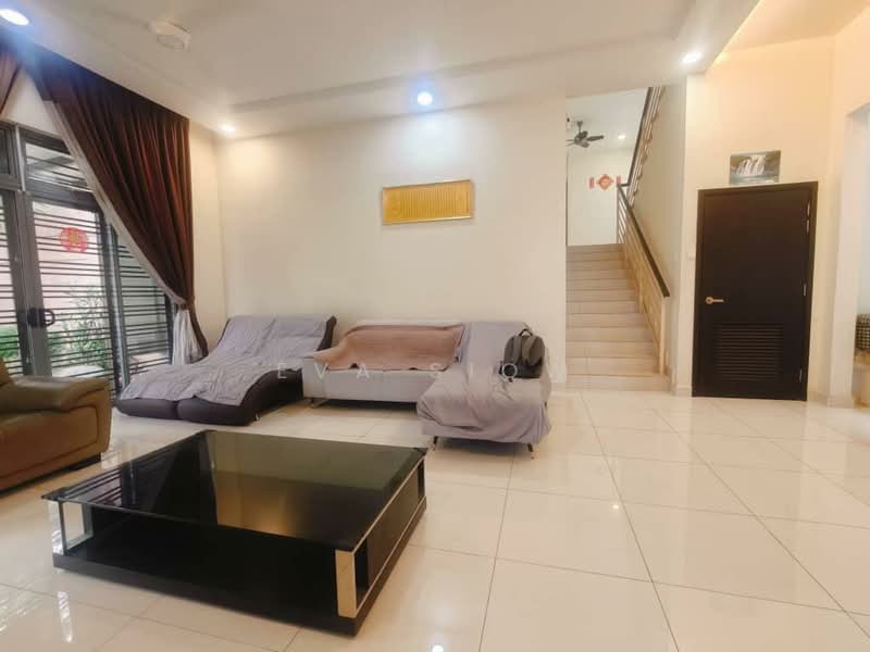 Semi-Detached House for Sale in Taman Impian Emas (Skudai) - Eva Siow - Living Room - PropertyGuru.com.my