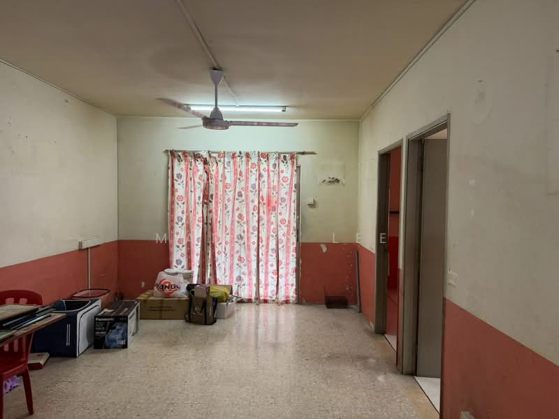 Pangsapuri untuk Dijual di Taman Jinjang Baru Kos Sederhana Apartment - Marvin Lee - Living Room - PropertyGuru.com.my