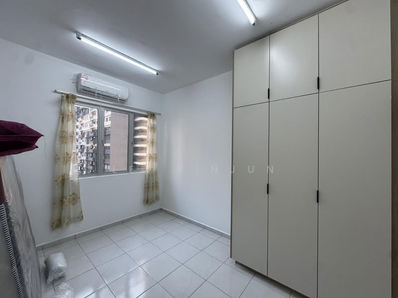 Pangsapuri untuk Disewa di Opal - Lee Pinjun - Bedroom - PropertyGuru.com.my