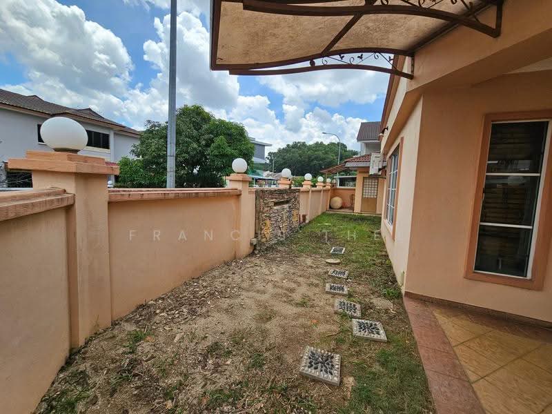 2-storey Terraced House for Sale in Bandar Tun Hussein Onn (Cheras) - Francis Thee - Exterior - PropertyGuru.com.my