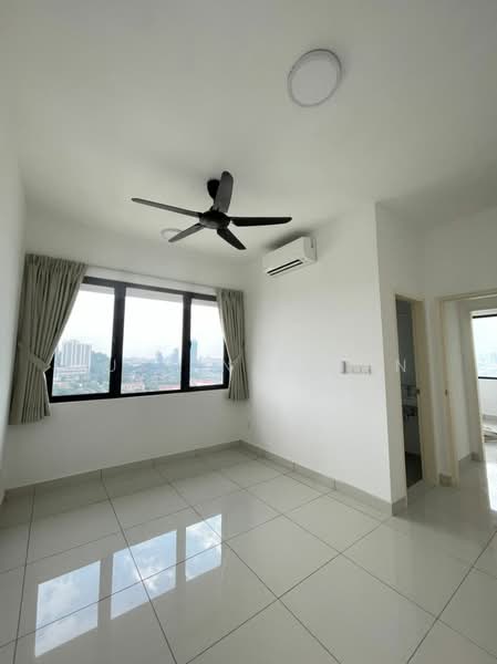 Servis Apartment untuk Dijual di Parc 3 - Justin Thian - Bedroom - PropertyGuru.com.my