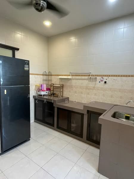 Apartment for Sale at Taman Cheng Mutiara - Alvin Chan Kai Boon - Kitchen - PropertyGuru.com.my