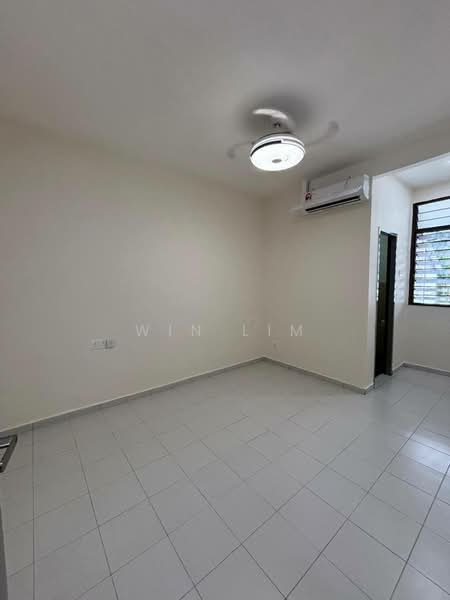 Townhouse for Sale in Taman Scientex Kulai (Sedenak) - Win Lim - Living Room - PropertyGuru.com.my