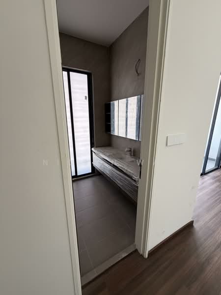 Rumah Teres untuk Dijual di Happy Garden (Kuchai Lama) - Nicson Wan - Bathroom - PropertyGuru.com.my