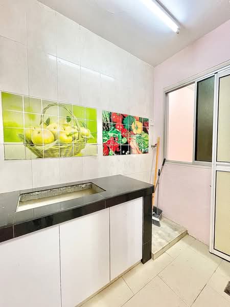 Apartment for Sale at Lakeview Apartments - Akramin Firdaus Bin Mokhtar - PropertyGuru.com.my