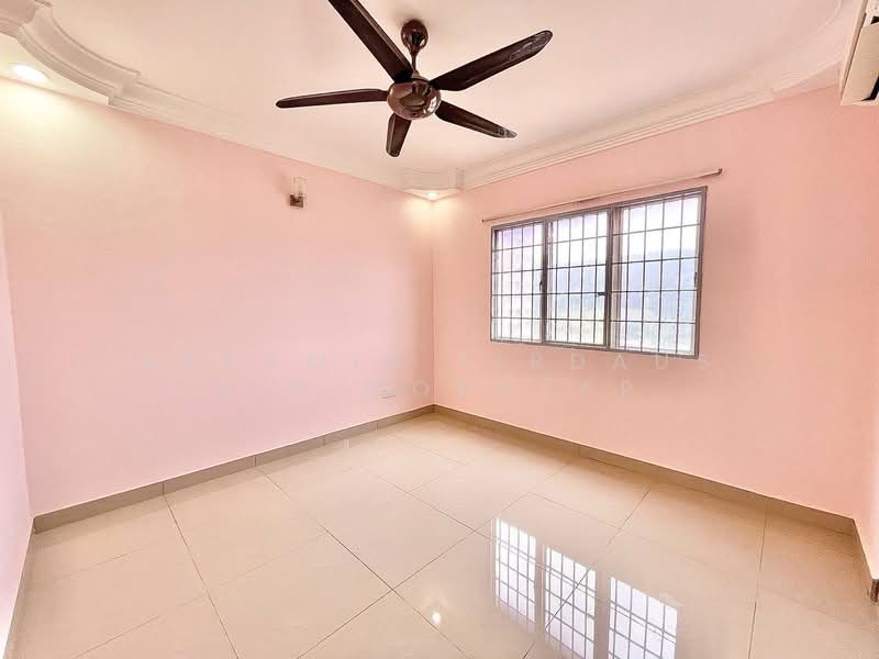 Apartment for Sale at Lakeview Apartments - Akramin Firdaus Bin Mokhtar - PropertyGuru.com.my