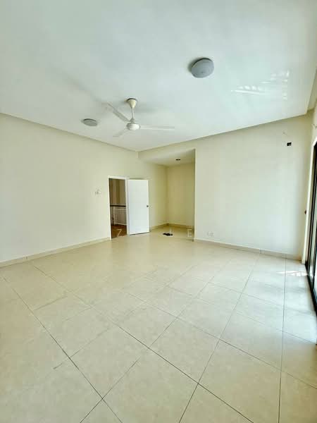 Rumah Teres 2 Tingkat untuk Dijual di Bandar Dato Onn (Tebrau) - Sze Lee - Living Room - PropertyGuru.com.my