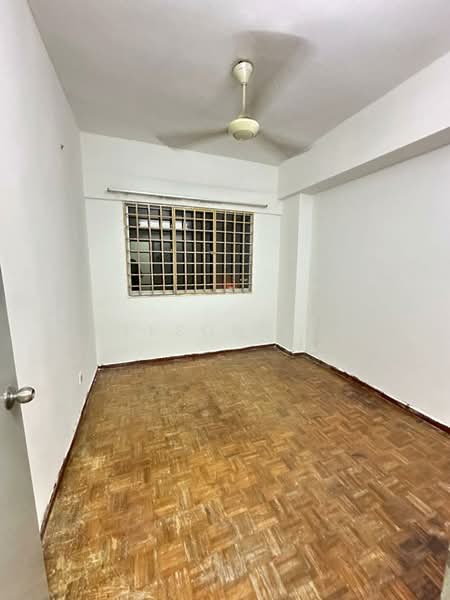 Condominium for Rent at Sri Hijau - Nelson Lee - Interior - PropertyGuru.com.my