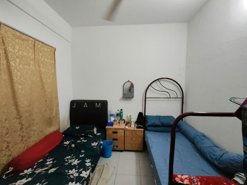 Apartment for Sale at Kemuning Aman - James Loh - Bedroom - PropertyGuru.com.my