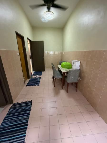 2-storey Terraced House for Sale in Bandar Uda Utama (Johor Bahru) - Chris Liew - Corridor - PropertyGuru.com.my