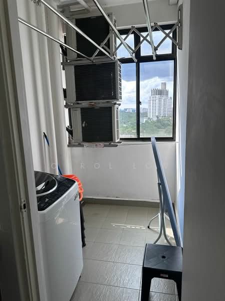 Servis Apartment untuk Disewa di Seasons Amara Larkin - Carol Low - Balcony - PropertyGuru.com.my