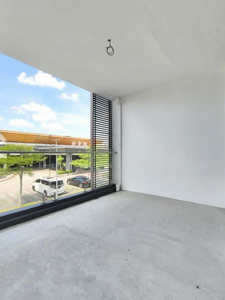 Kedai untuk Disewa di Taman Desa Cemerlang (Ulu Tiram) - Shirene Lee - Balcony - PropertyGuru.com.my