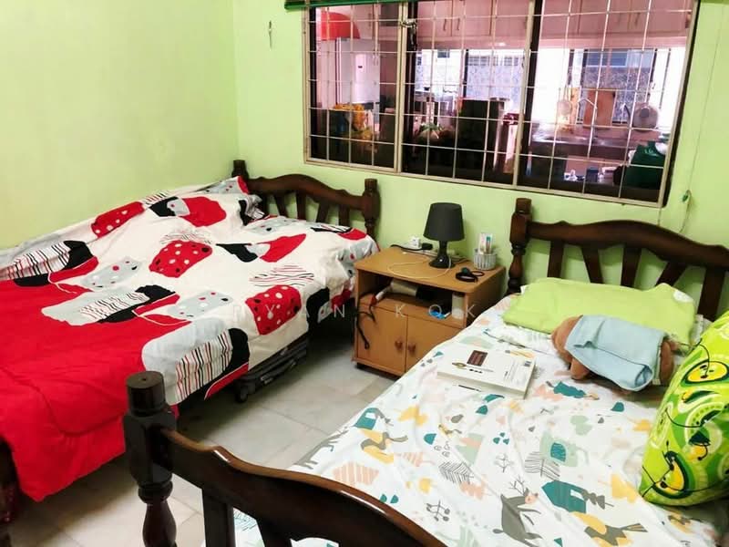 Rumah Teres 1 Tingkat untuk Dijual di Rasah Jaya (Rasah) - Ryan Kok - Bedroom - PropertyGuru.com.my