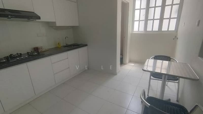 Apartment for Sale at Sky Garden Residences - VL Lee - Kitchen - PropertyGuru.com.my