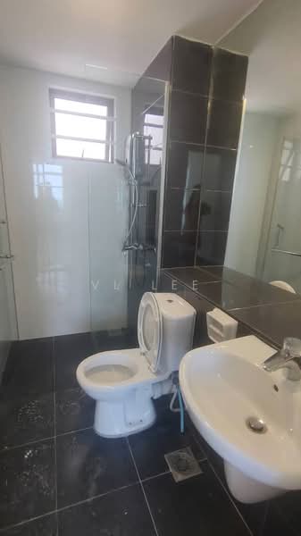 Apartment for Sale at Sky Garden Residences - VL Lee - Bathroom - PropertyGuru.com.my