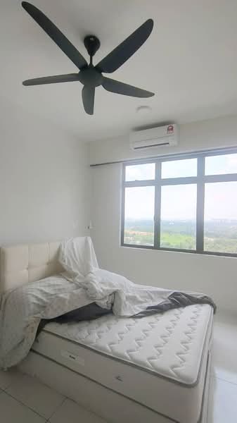 Apartment for Sale at Sky Garden Residences - VL Lee - Bedroom - PropertyGuru.com.my