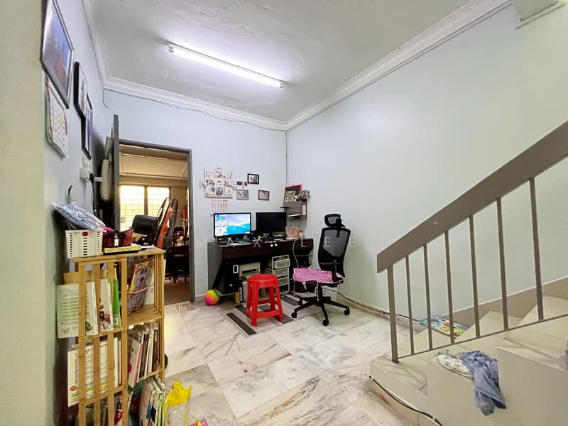 Rumah Teres 2 Tingkat untuk Dijual di Taman Suria Jaya (Cheras) - Max Lee - Study - PropertyGuru.com.my