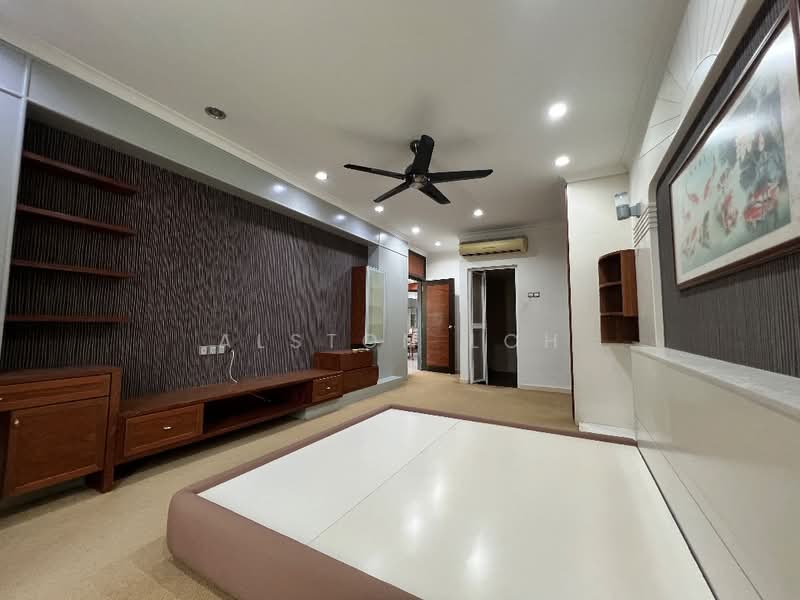 Condominium for Sale at Putra Marine Resort - Alston Loh - Bedroom - PropertyGuru.com.my