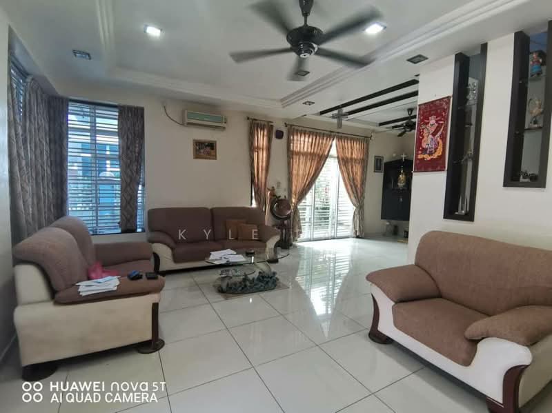 Cluster House for Rent in Bukit Indah (Iskandar Puteri (Nusajaya)) - Kyle Das - Living Room - PropertyGuru.com.my