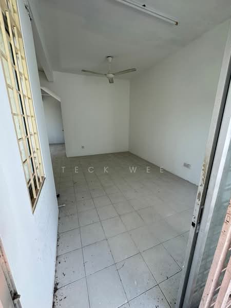 2-storey Terraced House for Sale in Ukay Bistari (Ulu Kelang) - Teck Wee - Interior - PropertyGuru.com.my