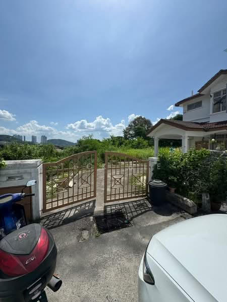 2-storey Terraced House for Sale in Ukay Bistari (Ulu Kelang) - Teck Wee - Exterior - PropertyGuru.com.my
