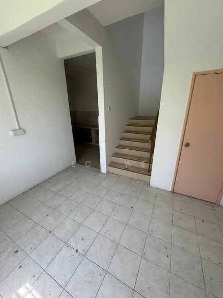 2-storey Terraced House for Sale in Ukay Bistari (Ulu Kelang) - Teck Wee - Interior - PropertyGuru.com.my
