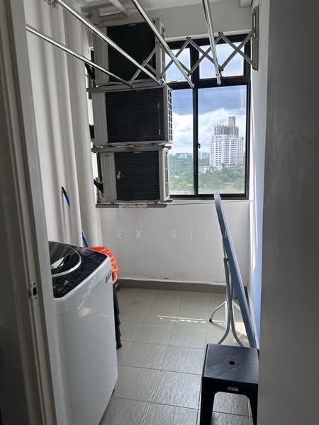 Servis Apartment untuk Disewa di Seasons Amara Larkin - Alex Sieh - Balcony - PropertyGuru.com.my
