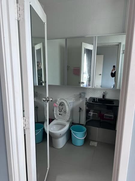 Servis Apartment untuk Disewa di Seasons Amara Larkin - Alex Sieh - Bathroom - PropertyGuru.com.my
