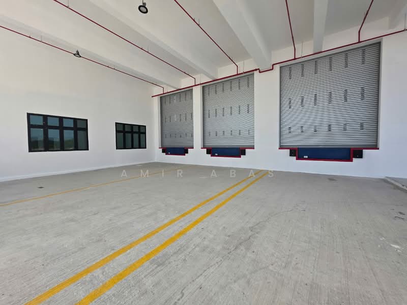 Warehouse for Rent in Batu Arang (Selangor) - Amir Abas - Interior - PropertyGuru.com.my