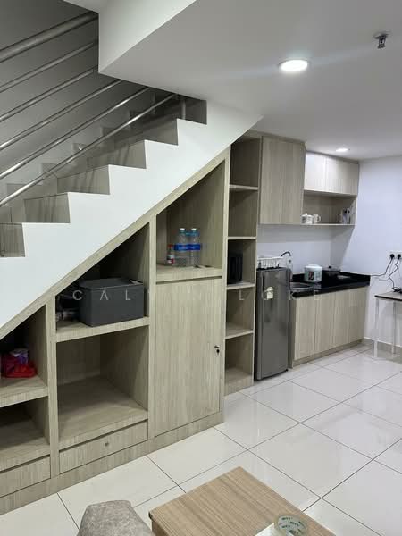 Servis Apartment untuk Disewa di De Centrum Residences - Calvin Loke - Kitchen - PropertyGuru.com.my