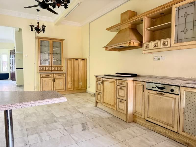 Rumah Teres 3.5 Tingkat untuk Dijual di Bukit Wangsamas (Setiawangsa) - Sri Rohayu Yusof - Kitchen - PropertyGuru.com.my