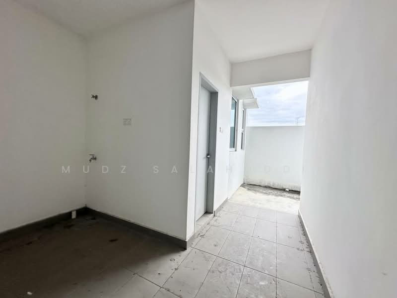 2-storey Terraced House for Sale in Bandar Tropicana Aman (Telok Panglima Garang) - Mudz Salahuddin - Exterior - PropertyGuru.com.my
