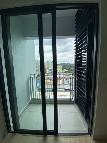 Servis Apartment untuk Disewa di The Pano - Jacey Ching - Balcony - PropertyGuru.com.my