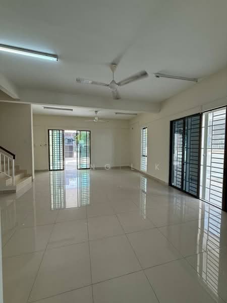 Rumah Teres 2 Tingkat untuk Dijual di Bandar Dato Onn (Tebrau) - Fong Lik - Living Room - PropertyGuru.com.my