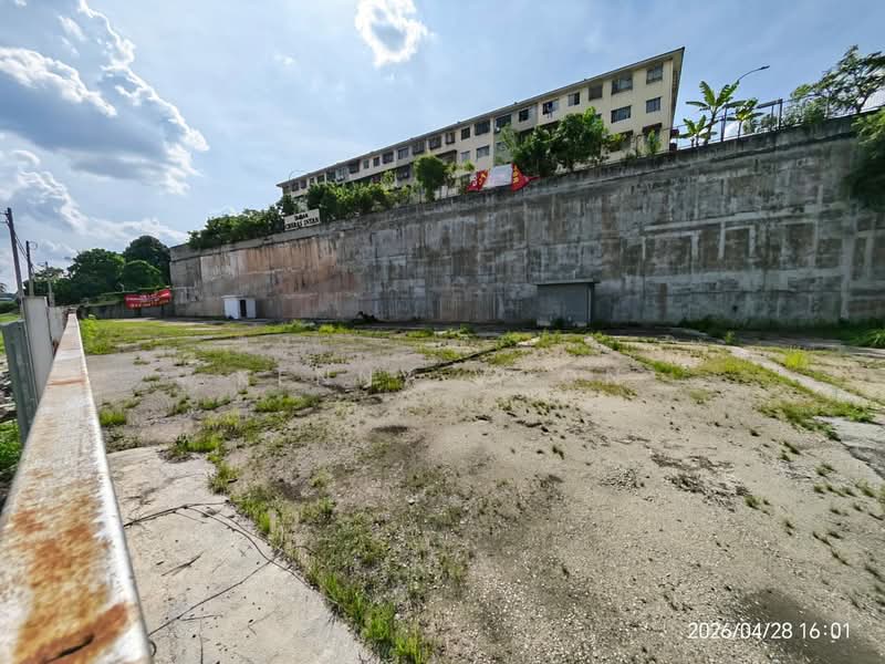 Tanah Komersial untuk Disewa di Batu 9 (Cheras) - Kenny Voon - Exterior - PropertyGuru.com.my