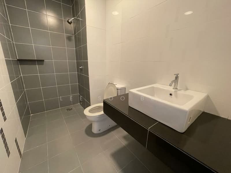 Condominium for Sale at The Wharf Residence - Lee Soo Bee - Bathroom - PropertyGuru.com.my