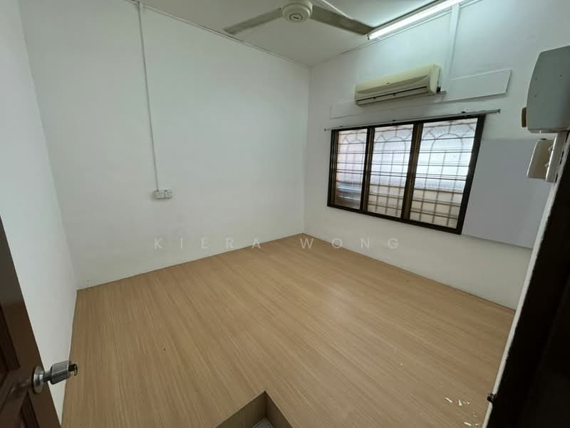 1-storey Terraced House for Sale in Taman Seri Krubong (Krubong) - Kiera Wong - Interior - PropertyGuru.com.my