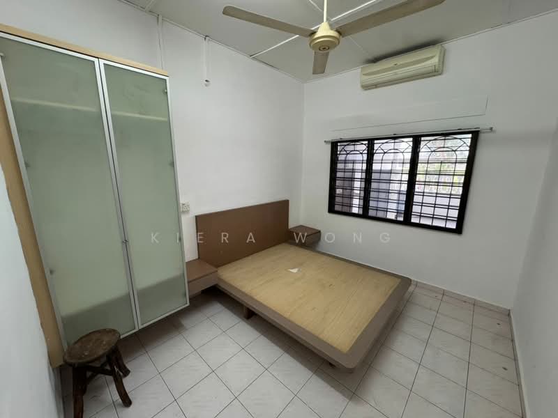 1-storey Terraced House for Sale in Taman Seri Krubong (Krubong) - Kiera Wong - Bedroom - PropertyGuru.com.my