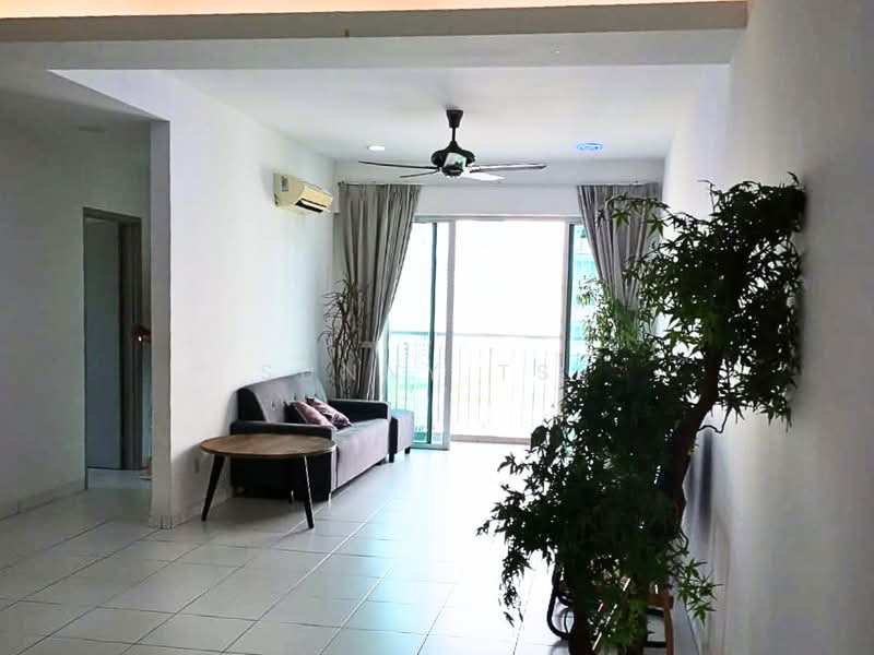 Kondominium untuk Disewa di The Golden Triangle Condominium - Sunny Tse - Living Room - PropertyGuru.com.my