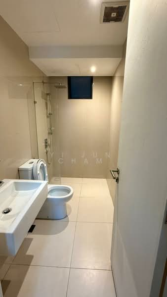Service Residence for Rent at United Point (Residensi Berpadu) - Yi Jun Cham - Bathroom - PropertyGuru.com.my