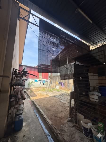Semi-D Factory for Sale in Rawang Perdana (Rawang) - Cyrus Soon - Exterior - PropertyGuru.com.my