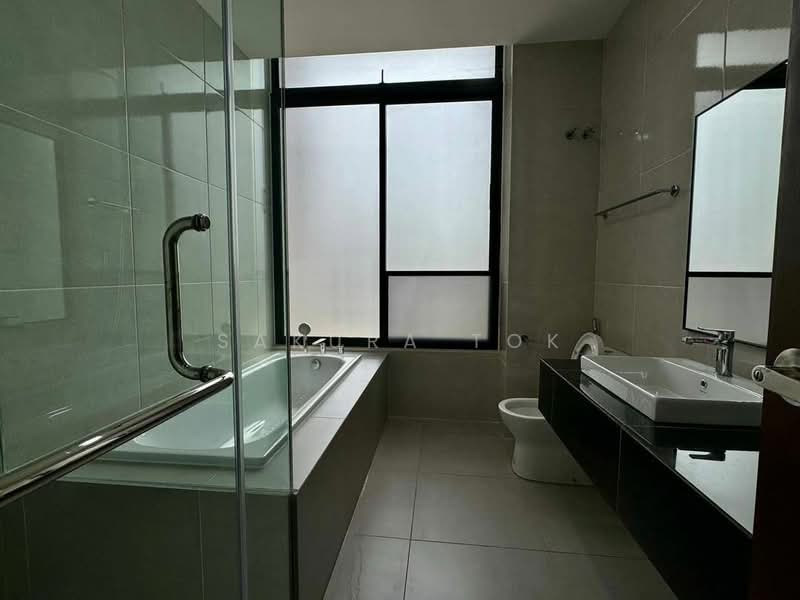 Rumah Teres 2 Tingkat untuk Disewa di Puteri Harbour (Iskandar Puteri (Nusajaya)) - Sakura Tok - Bathroom - PropertyGuru.com.my