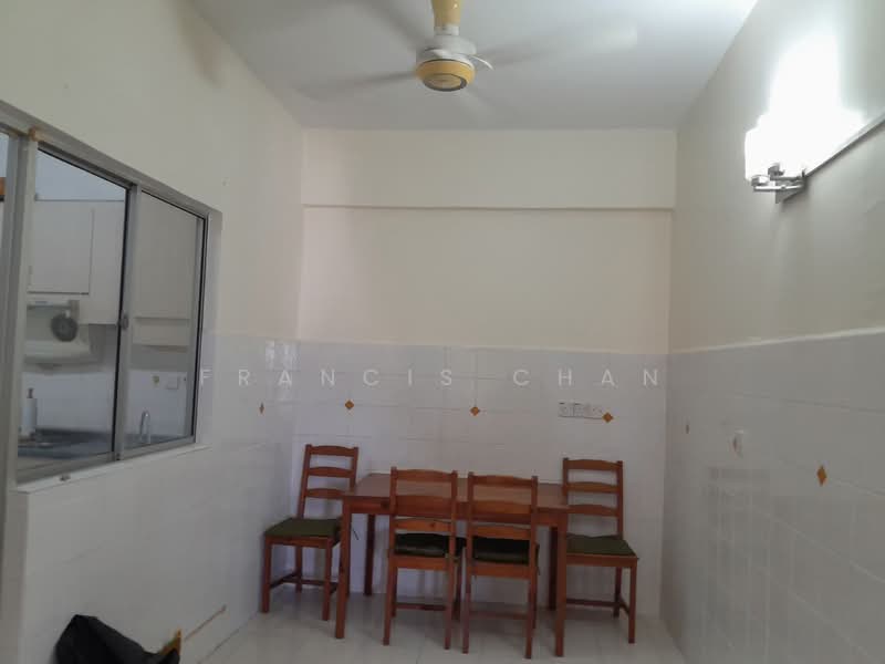 Kondominium untuk Disewa di Putra Place Condominium - Francis Chan - Kitchen - PropertyGuru.com.my