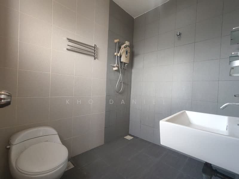 2-storey Terraced House for Sale in Taman Puncak Jalil (Seri Kembangan) - Kho Daniel - Bathroom - PropertyGuru.com.my