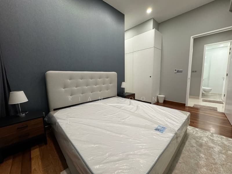 Service Residence for Sale at Senada Residence @ KLGCC Resort - Kian Boon - Bedroom - PropertyGuru.com.my